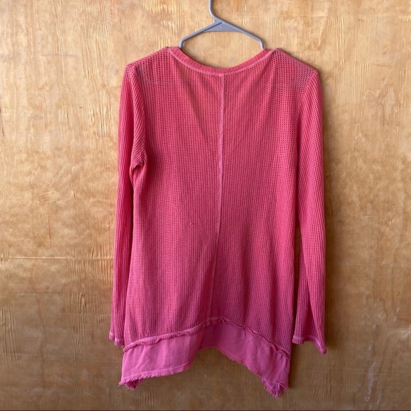 XCVI Assymetrical long Sleeve Hot Pink Mesh Blouse V neck Top - Picture 10 of 11